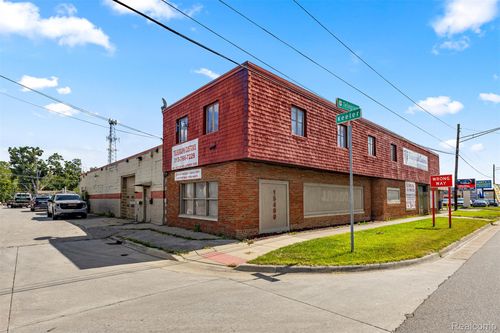 15400 Telegraph Rd, Redford, MI, 48239-3521 | Card Image