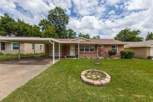 3724 Hogan Dr, Mesquite, TX, 75150-1035 | Card Image