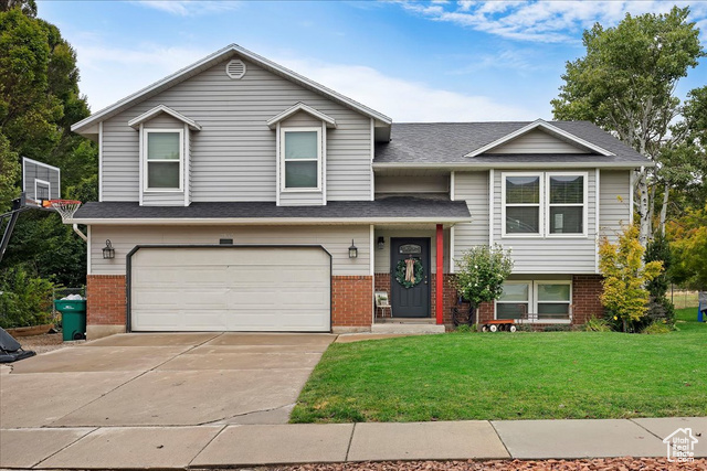 1075 , Layton, UT 84040