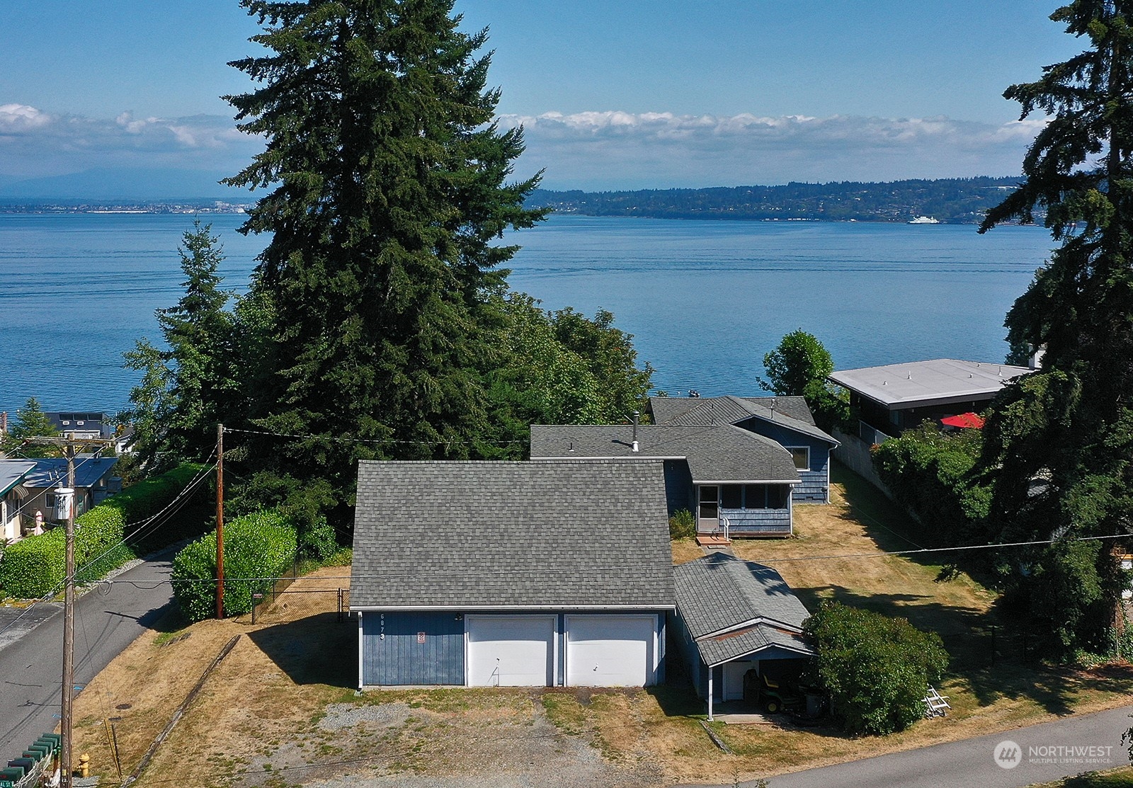 Crystal St, Clinton, WA 98236