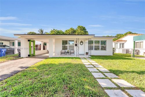 2851 Washington St, Hollywood, FL, 33020-4727 | Card Image