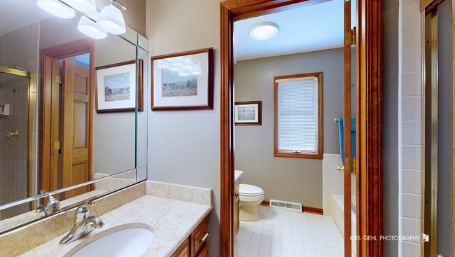 2nd Level Bathroom for Bedroom # 2, 3 & 4 | Image 29