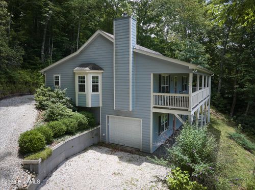 37 Gator Road, Topton, NC, 28781 | Card Image