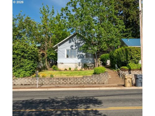 724 N Main St, Brownsville, OR, 97327-2100 | Card Image