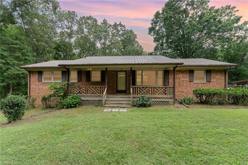 4700 Raven Dr, Climax, NC, 27233-9162 | Card Image