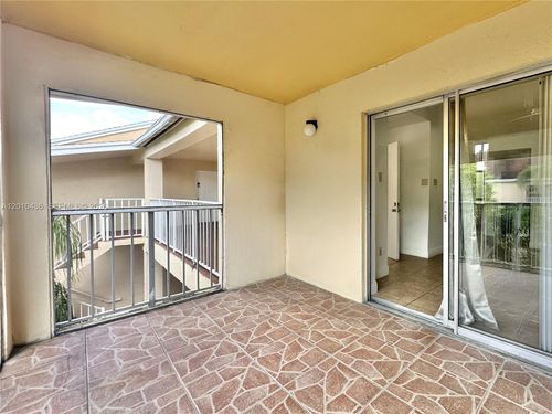 506-15300 Sw 106th Ter, Miami, FL, 33196-2748 | Card Image