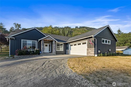 14607 Jim Creek Rd, Arlington, WA, 98223-6852 | Card Image