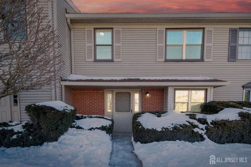 127 Hampton Ct, Somerset, NJ, 08873-4409 | Card Image