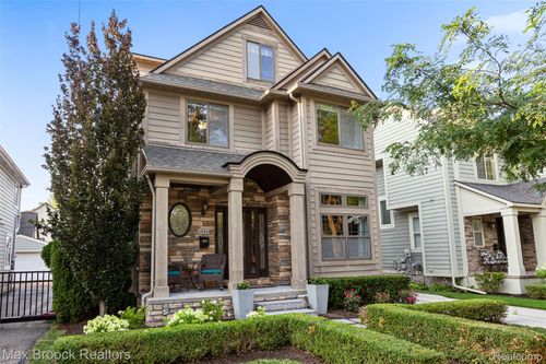 1335 Webster St, Birmingham, MI, 48009-7090 | Card Image