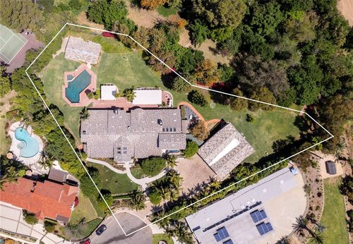 1422 Bella Vista Dr, La Habra Heights, CA, 90631-8410 | Card Image