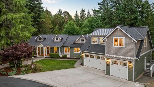 1090 Paha View Dr, Fox Island, WA, 98333-9680 | Card Image