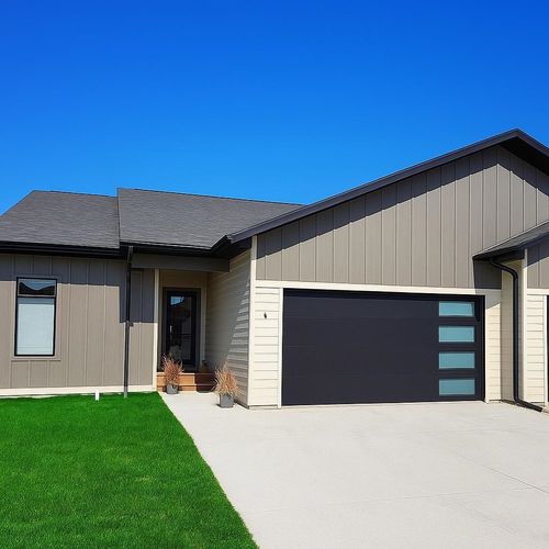 1940 35th St, Spirit Lake, IA, 51360-7752 | Card Image