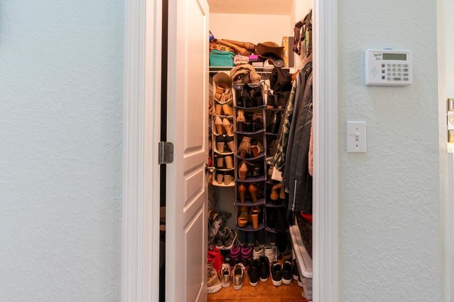 102 Brent Cir, Townhouse with 3 bedrooms, 3 bathrooms and null parking in OLDSMAR FL | Image 36
