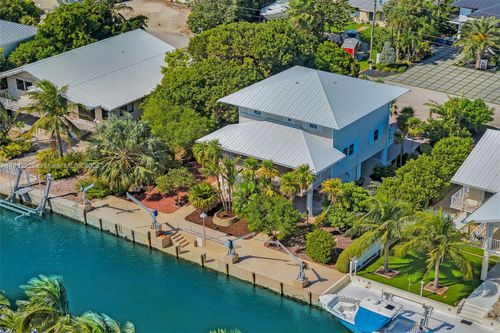 11257 5th Avenue Gulf, Marathon, FL, 33050-3015 | Card Image