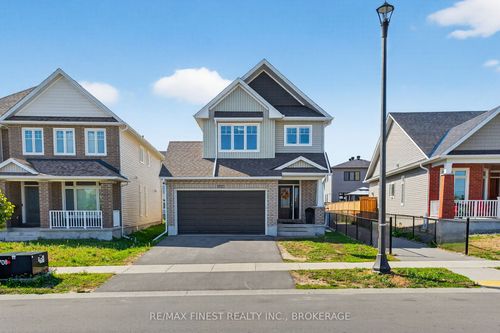 1257 Wheathill St, Kingston, ON, K7M0H4 | Card Image