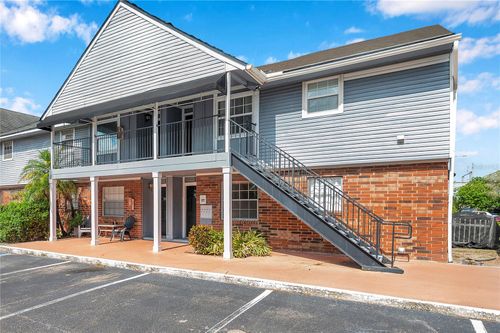 apt-1106-200 Country Club Dr, LARGO, FL, 33771-2283 | Card Image