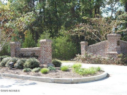 281 Mimosa Dr, Sneads Ferry, NC, 28460-7611 | Card Image