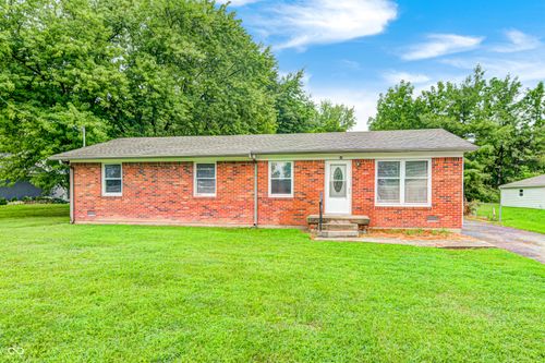 90 W County Road 500 S, Clayton, IN, 46118-9013 | Card Image