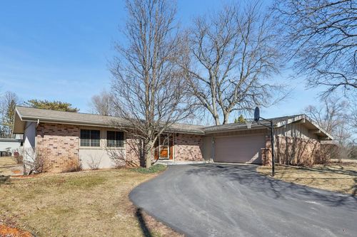 33810 Lynn Lane, Burlington, WI, 53105 | Card Image