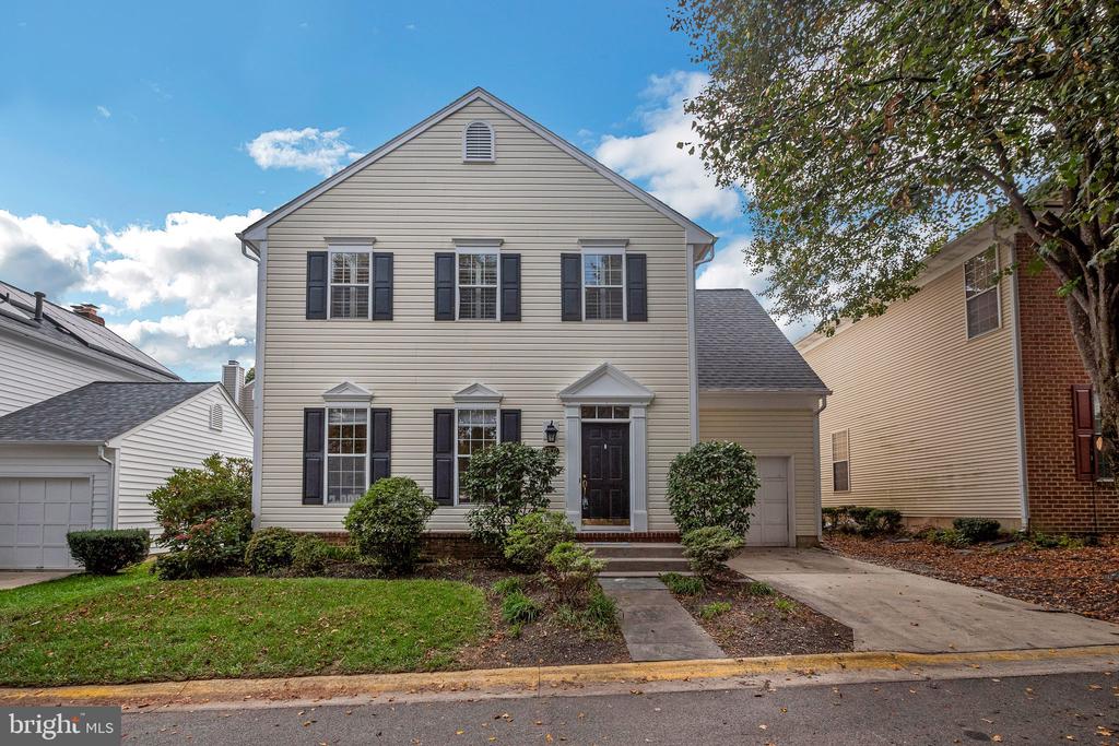 Meggs Point Pl, Montgomery Village, MD 20886