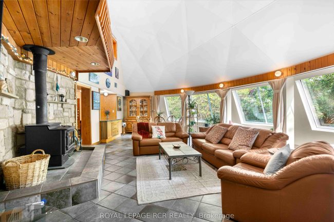 487151 Side Rd, House other with 8 bedrooms, 4 bathrooms and 15 parking in Mono ON | Image 6