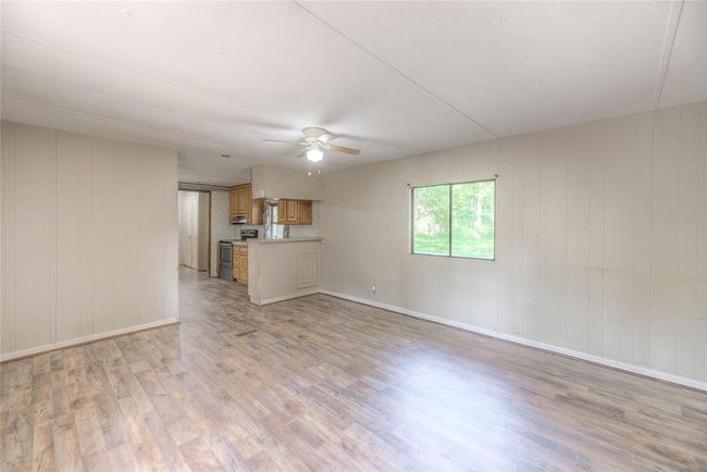 330 Oak Tree Dr, House other with 3 bedrooms, 2 bathrooms and 2 parking in Pointblank TX | Image 18