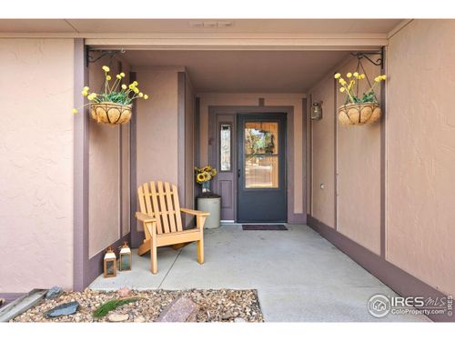 704 Birdie Ln, Estes Park, CO, 80517-7428 | Card Image
