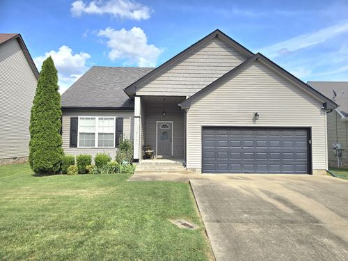 3735 Gray Fox Dr, Clarksville, TN, 37040 | Card Image