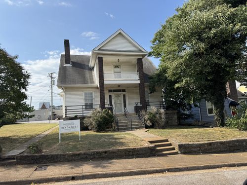 2107 Bernard Ave, Nashville, TN, 37212-4229 | Card Image