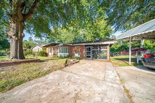 391 & 401 Victoria Dr, Columbus, GA, 31907-5543 | Card Image