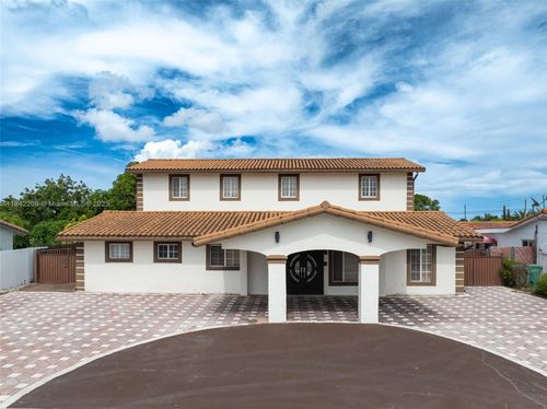 2705 Sw 108th Ct, Miami, FL, 33165-2453 | Card Image