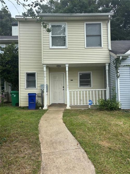 2316 Wellington Cir, Lithonia, GA, 30058-8962 | Card Image