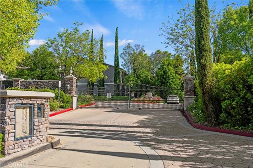 1326-20000 Plum Canyon Rd, Santa Clarita, CA, 91350-2400 | Card Image