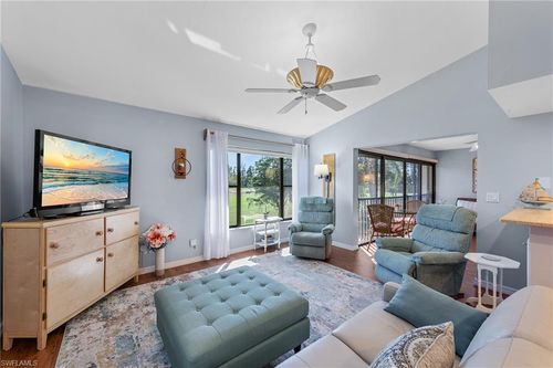 apt-522-5890 Trailwinds Dr, FORT MYERS, FL, 33907-8385 | Card Image
