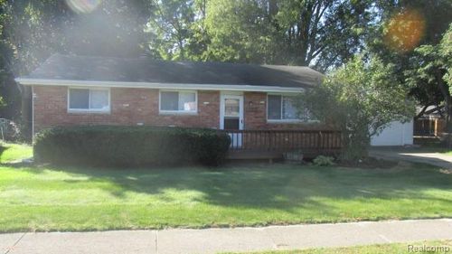 1185 Penarth Street, Commerce Charter Township, MI, 48382 | Card Image