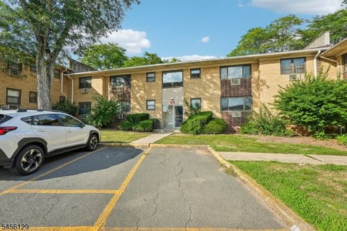 12d-401 Us Highway 22, North Plainfield, NJ, 07060-3811 | Card Image