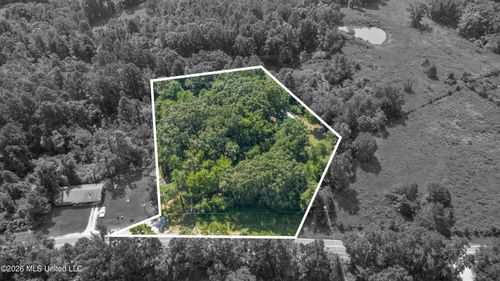 501 Old Hwy 7, Holly Springs, MS, 38635 | Card Image