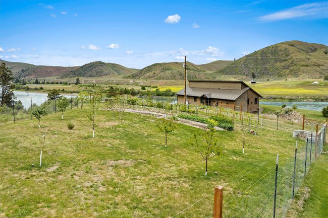 9701 Mt Highway 200, House other with 3 bedrooms, 2 bathrooms and null parking in Dixon MT | Image 63