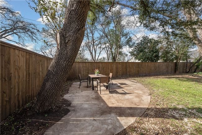 3218 Cumberland Ave, House other with 3 bedrooms, 2 bathrooms and 2 parking in Waco TX | Image 86