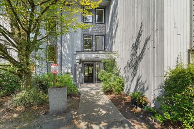 331 - 204 Westhill Pl, Condo with 3 bedrooms, 1 bathrooms and null parking in Port Moody BC | Image 1