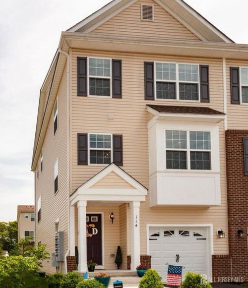114 Buddy Powell Ln, WENONAH, NJ, 08090-1251 | Card Image