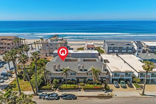 686 Seacoast Dr, Imperial Beach, CA, 91932-1032 | Card Image