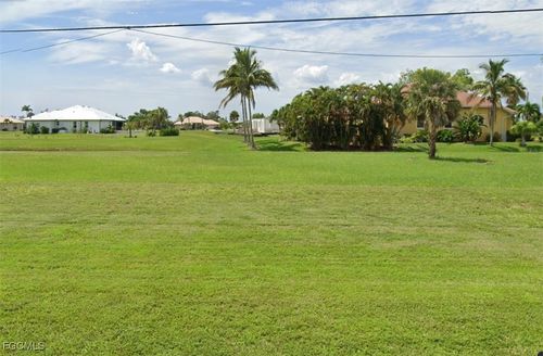 17237 Cape Horn Blvd, Punta Gorda, FL, 33955-4509 | Card Image