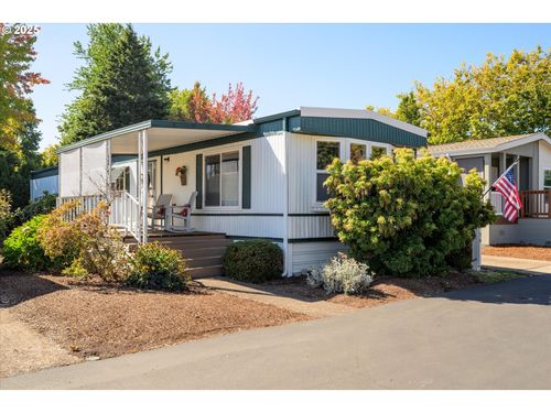 76-4800 Barger Dr, Eugene, OR, 97402-1161 | Card Image