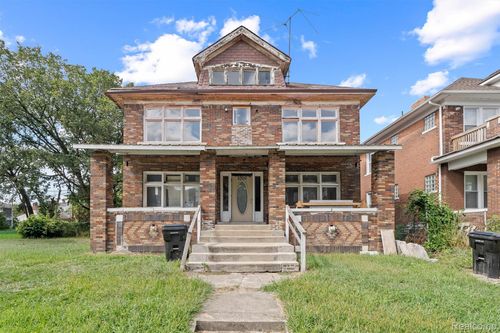 2300 W Buena Vista St, Detroit, MI, 48238-3540 | Card Image