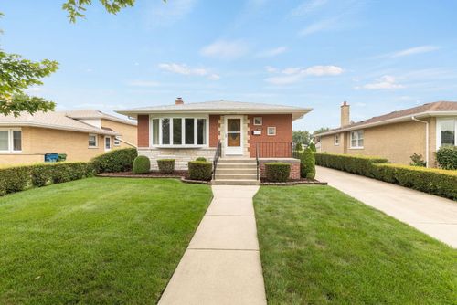 4537 W 100th Place, Oak Lawn, IL, 60453 | Card Image