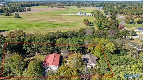 720 Capshaw Rd Nw, Madison, AL, 35757-7302 | Card Image