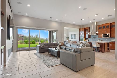 13298 E Parkview Ln, Scottsdale, AZ, 85255-0470 | Card Image