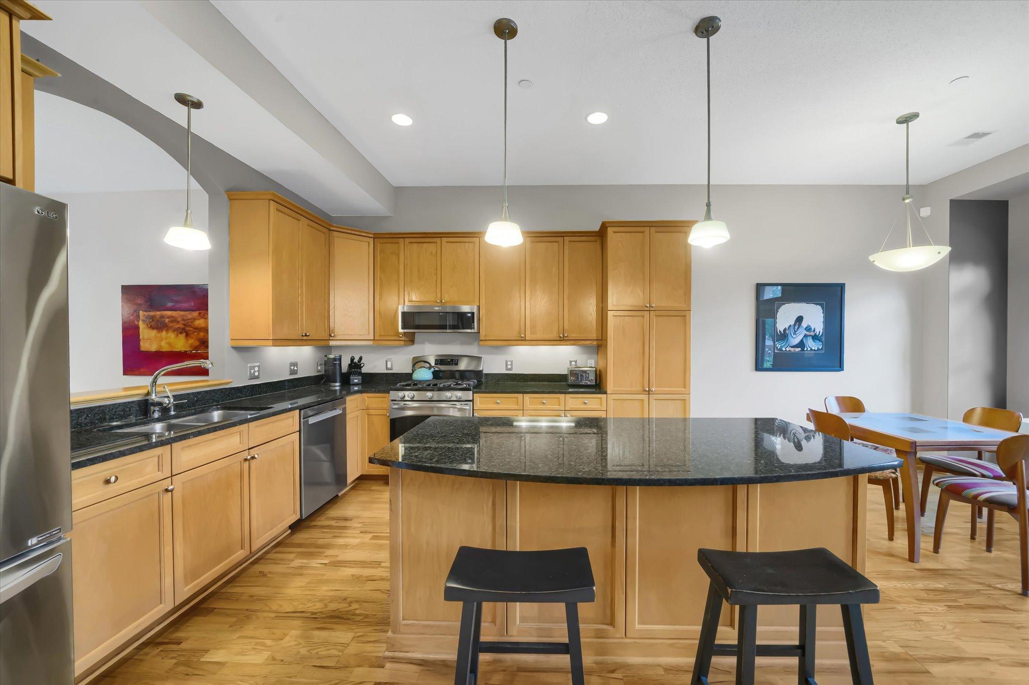 Linden St, Saint Paul, MN 55118