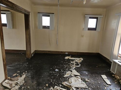 5297 Vancouver St, Detroit, MI, 48204-3651 | Card Image